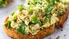 10 Minute White Bean Artichoke Basil Toasts