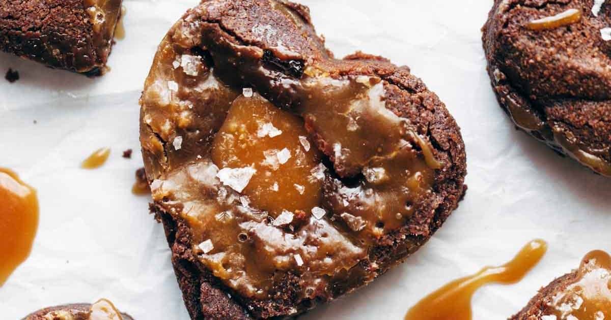 Salted Caramel Brownies - brownies recipe