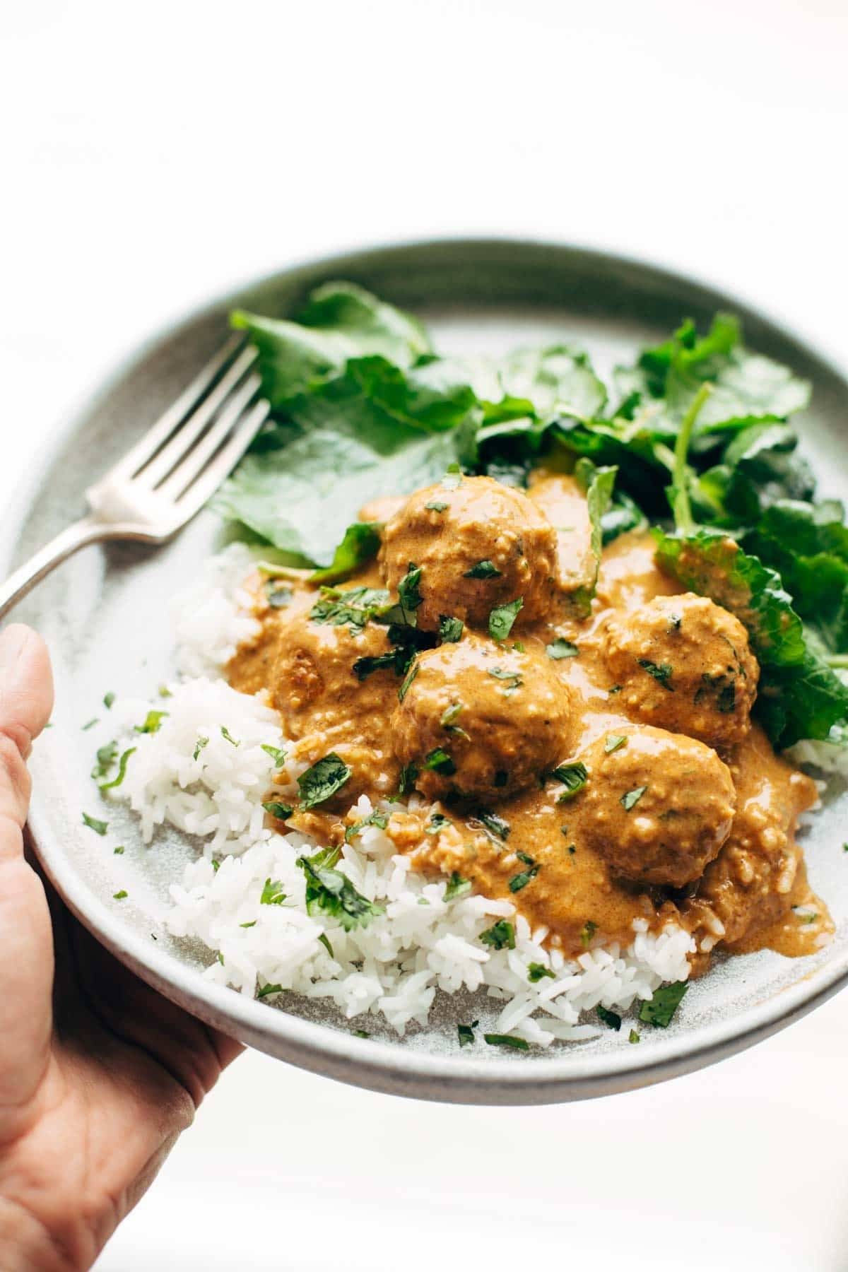 30 Minute Vegetarian Meatballs Recipe - Pinch of Yum