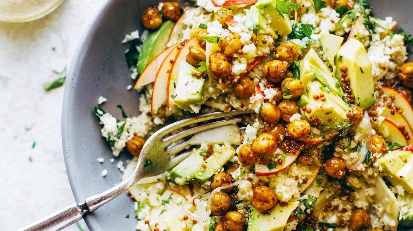 Salad Kembang Kol Detoks Musim Semi