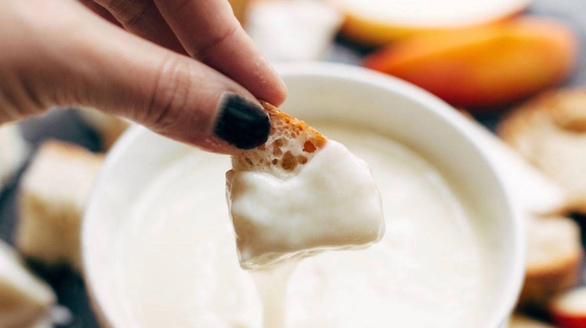 Fondue Swiss yang Sangat Mudah