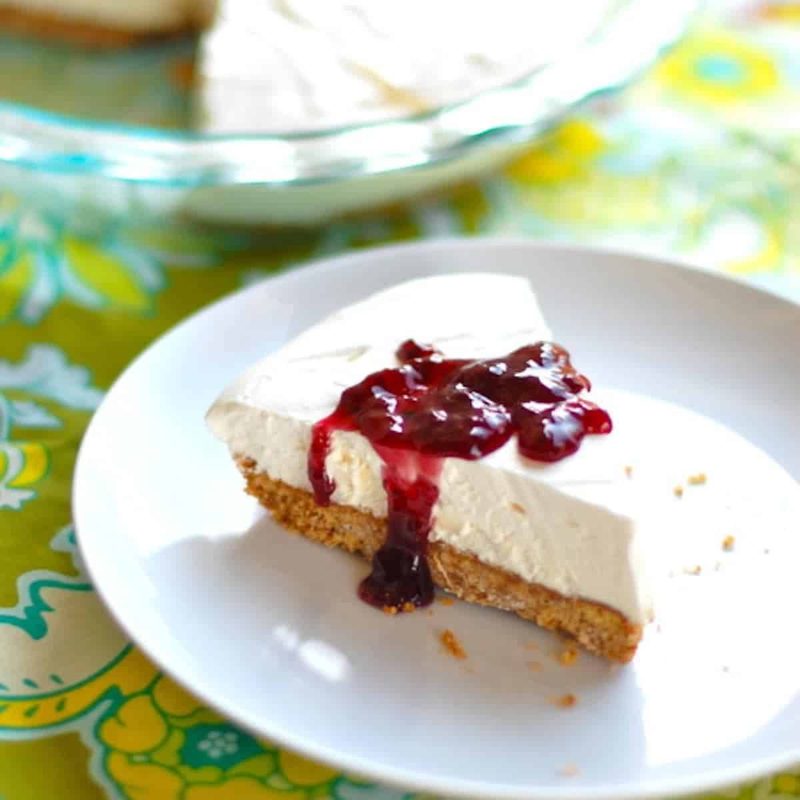 A picture of Grandma's Creamy Lemon Pie