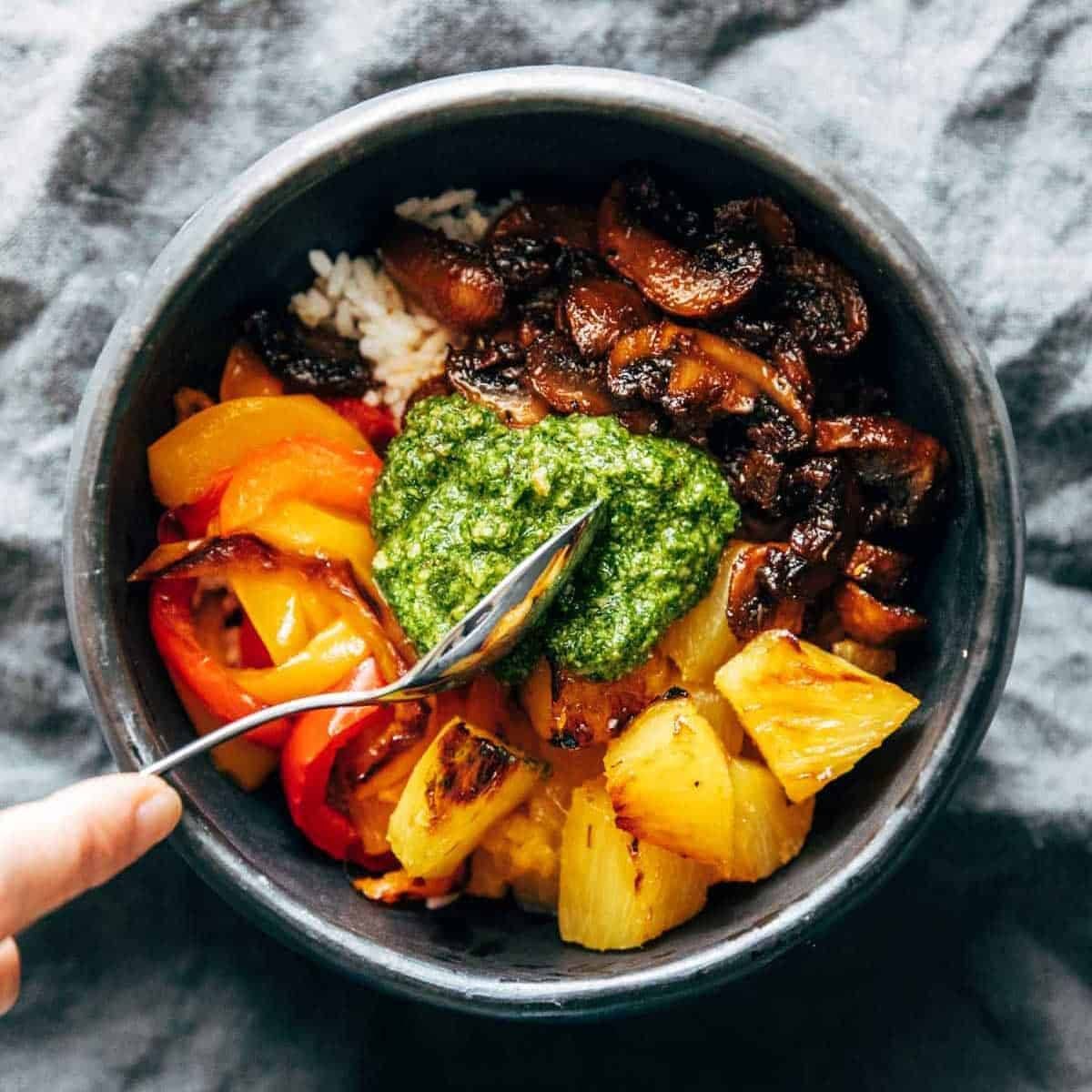 Amazing Mushroom Bowls with Kale Pesto - pesto recipe