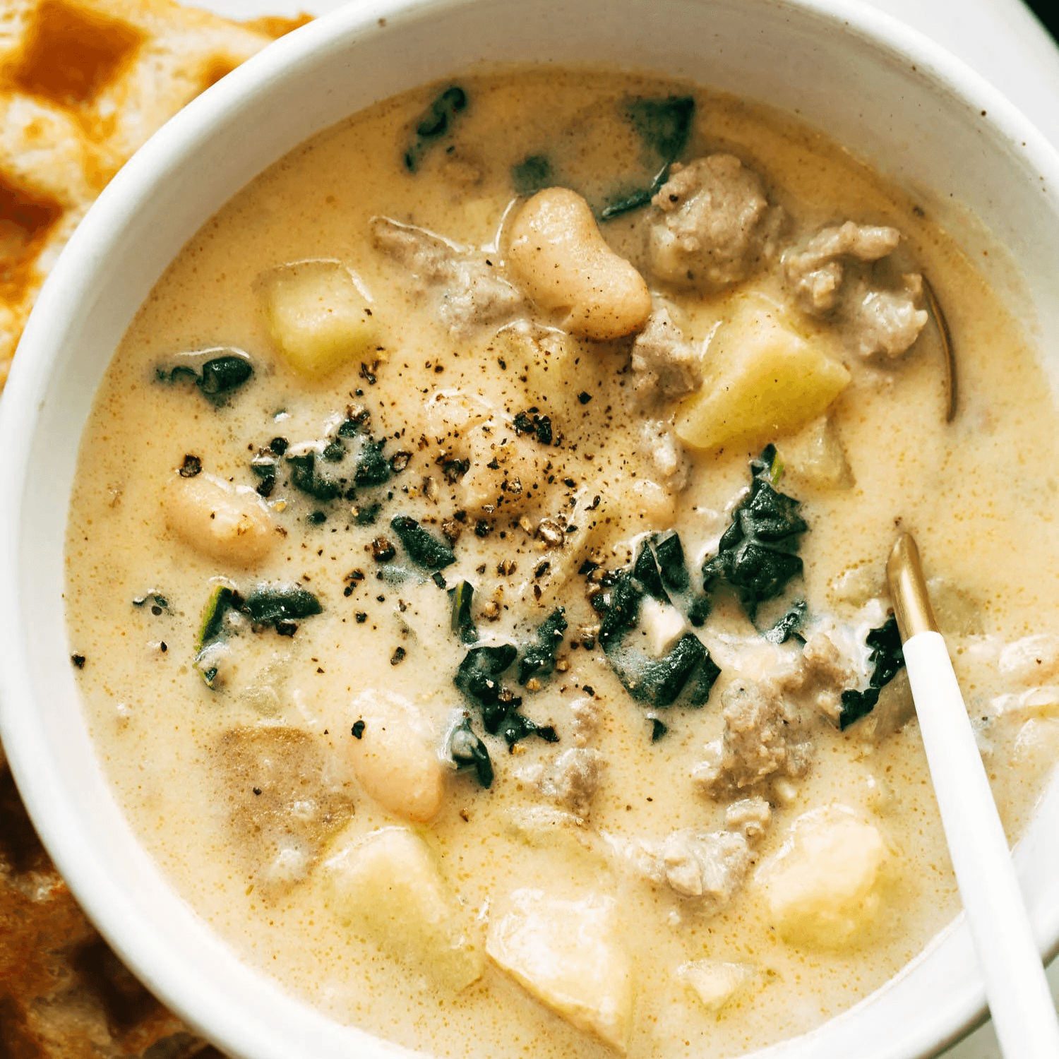 Sausage, Kale, and White Bean Soup
