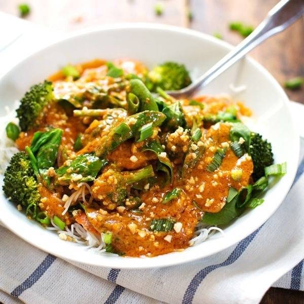 Red Thai Curry Sauce Recipe - Pinch of Yum