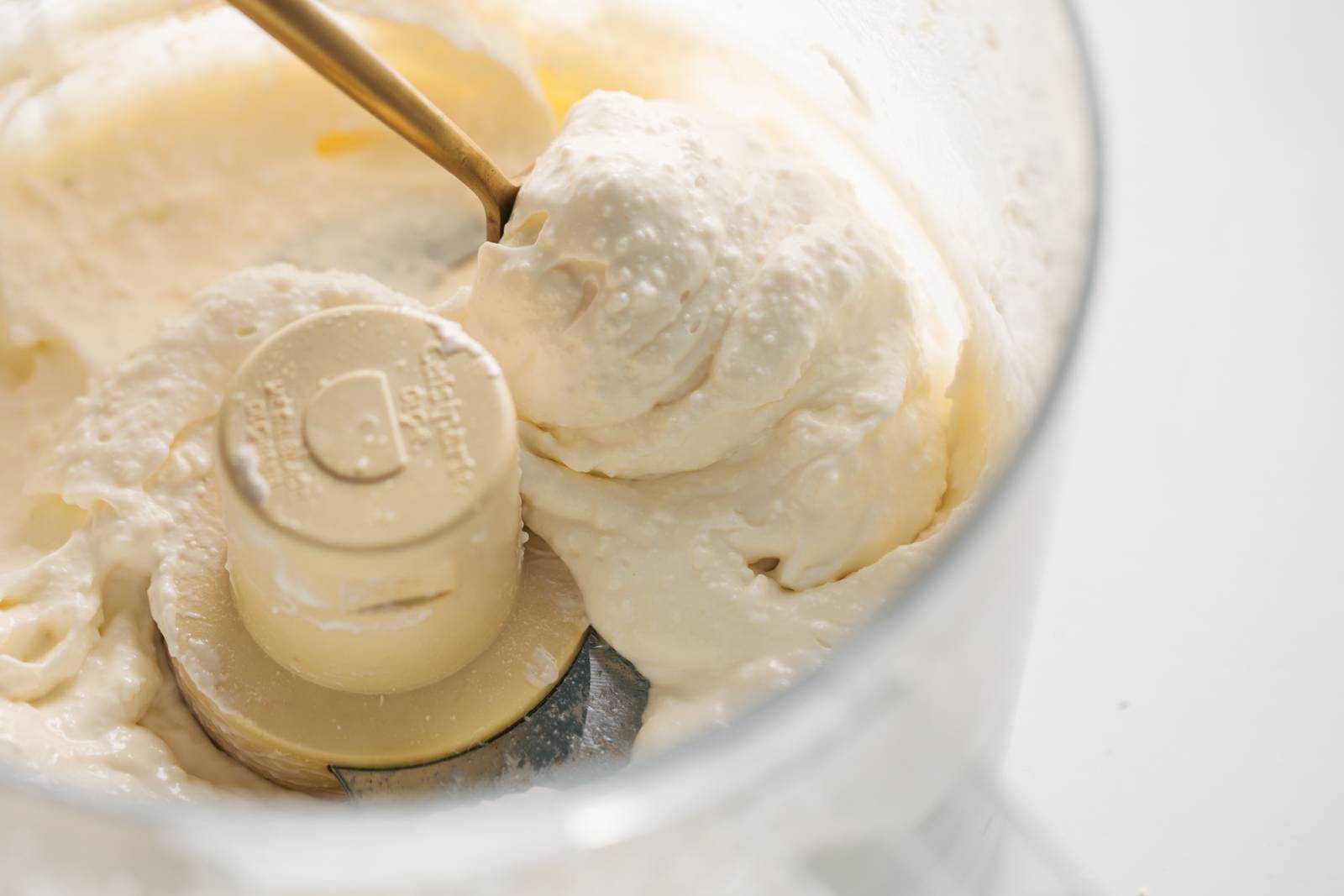 Whipped Feta Spread Recipe - Pinch of Yum