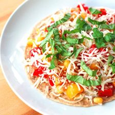 <span class="fn">Quesadilla Mozzarella, Kemangi, dan Jagung