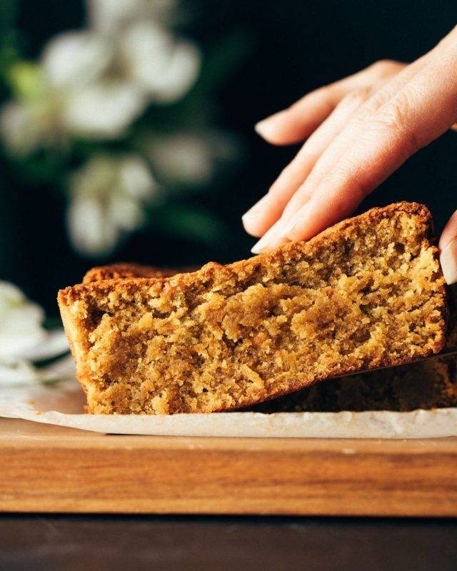 cropped-Pistachio-Loaf-1-4.jpg