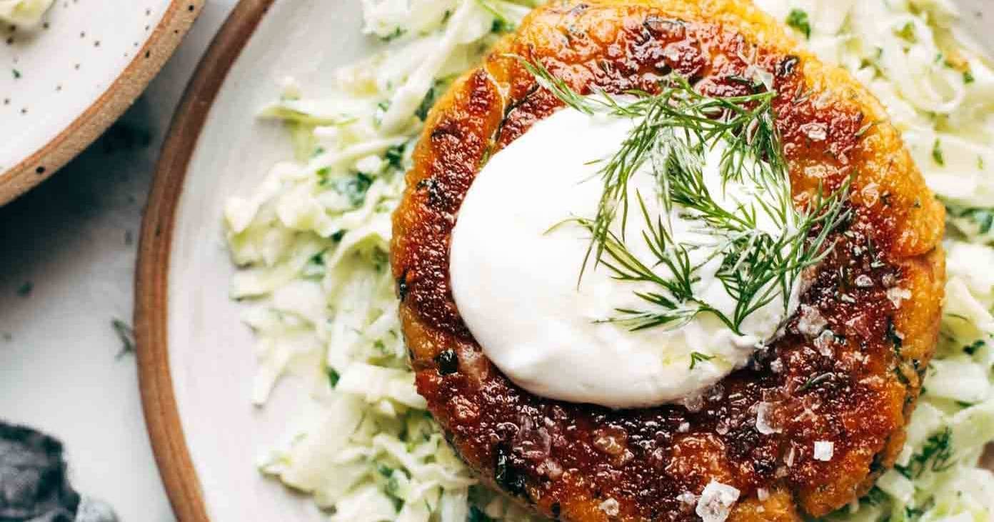 Yummy Salmon Burgers with Slaw - burger recipe