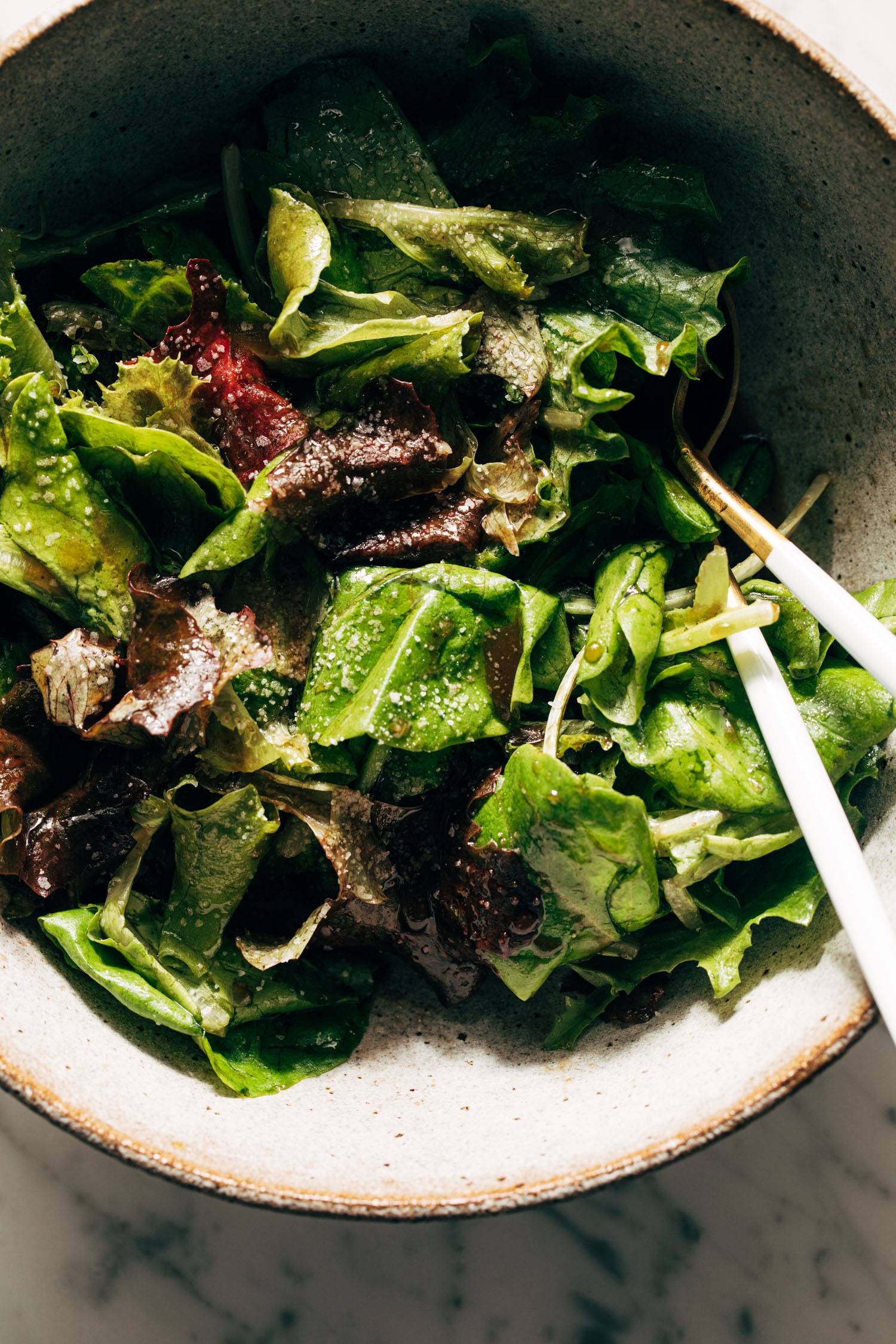 Simple Green Salad Recipe - Pinch of Yum