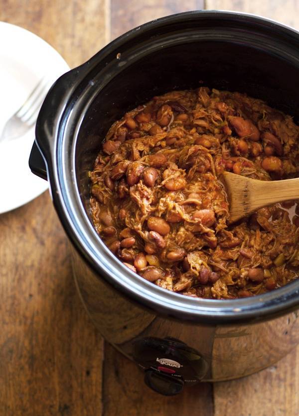 Crockpot chalupas in the slow cooker.