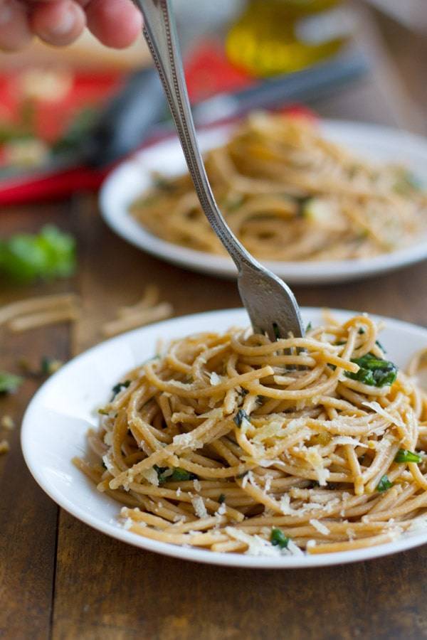 Garlic Butter Spaghetti with a fork.