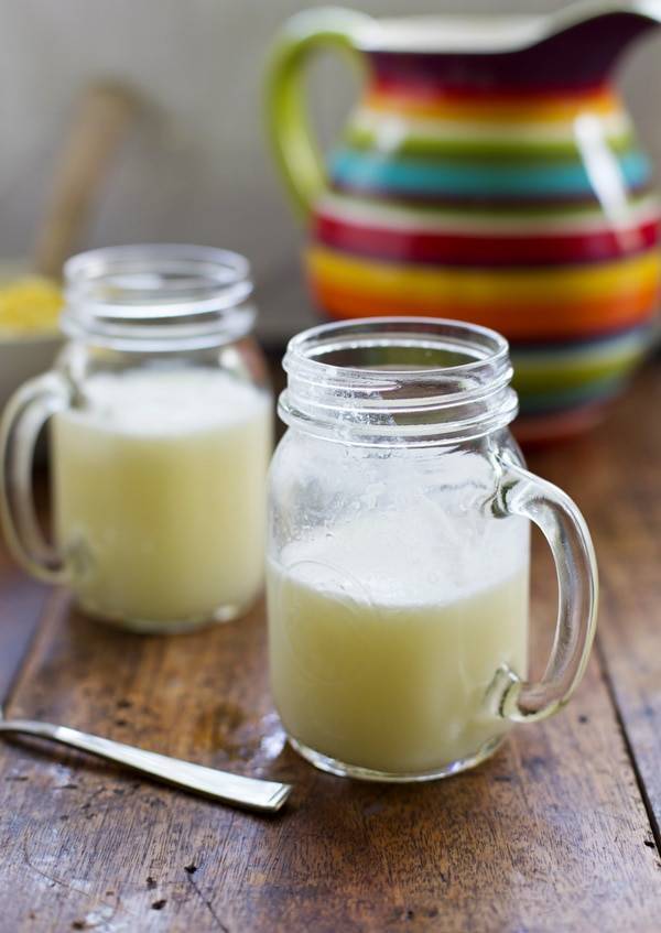 Blender lemonade in jars.