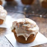 Healthy Maple Glazed Pumpkin Muffins: whole grain, less sugar and oil, 270 calories - Pinch of Yum