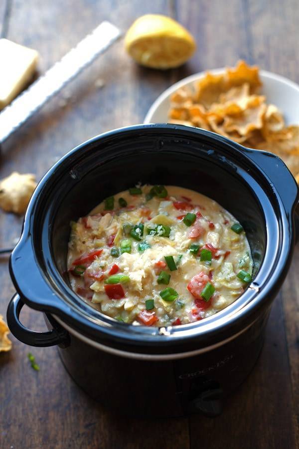 Crab and Artichoke Dip in a slow cooker.