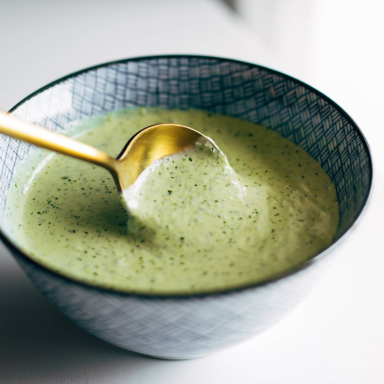 Aji verde in a bowl.