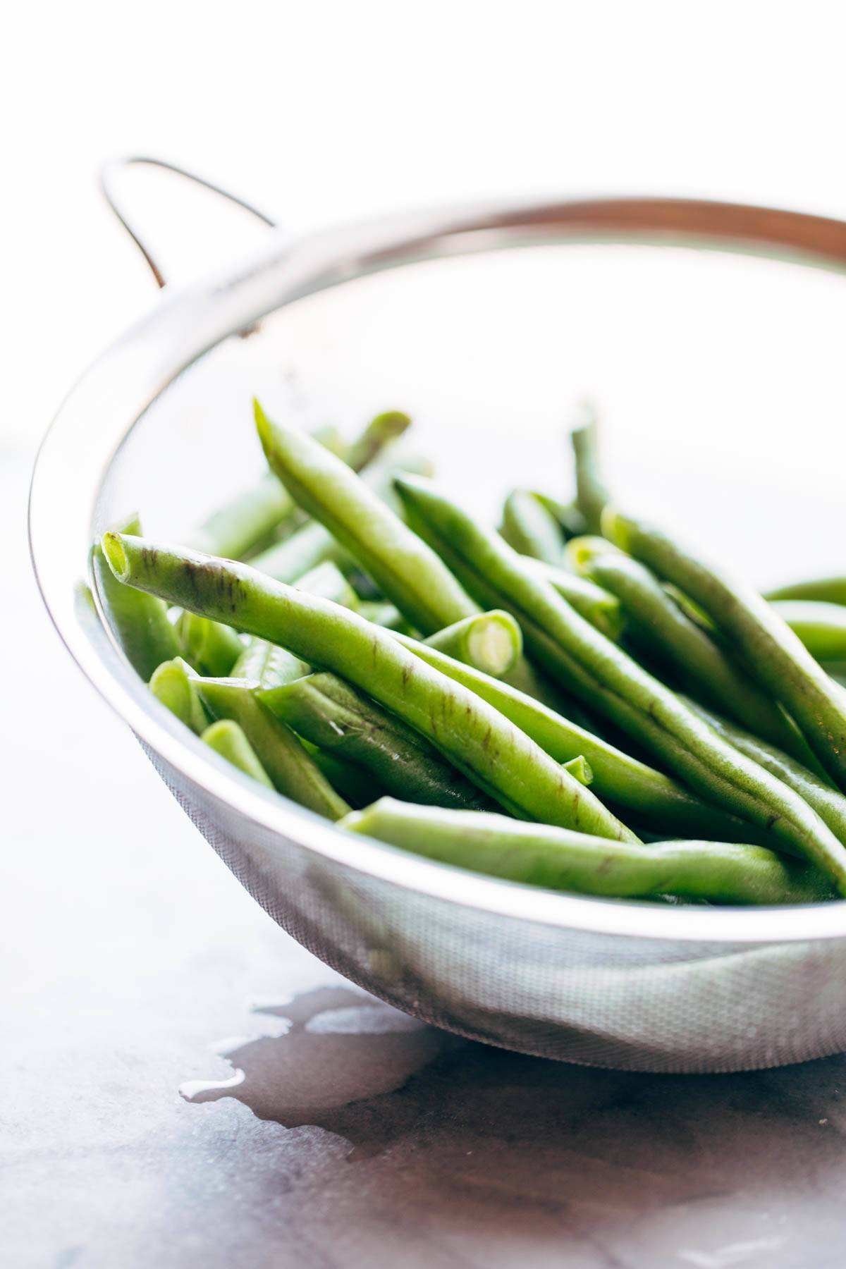 Green Beans in a strainer.