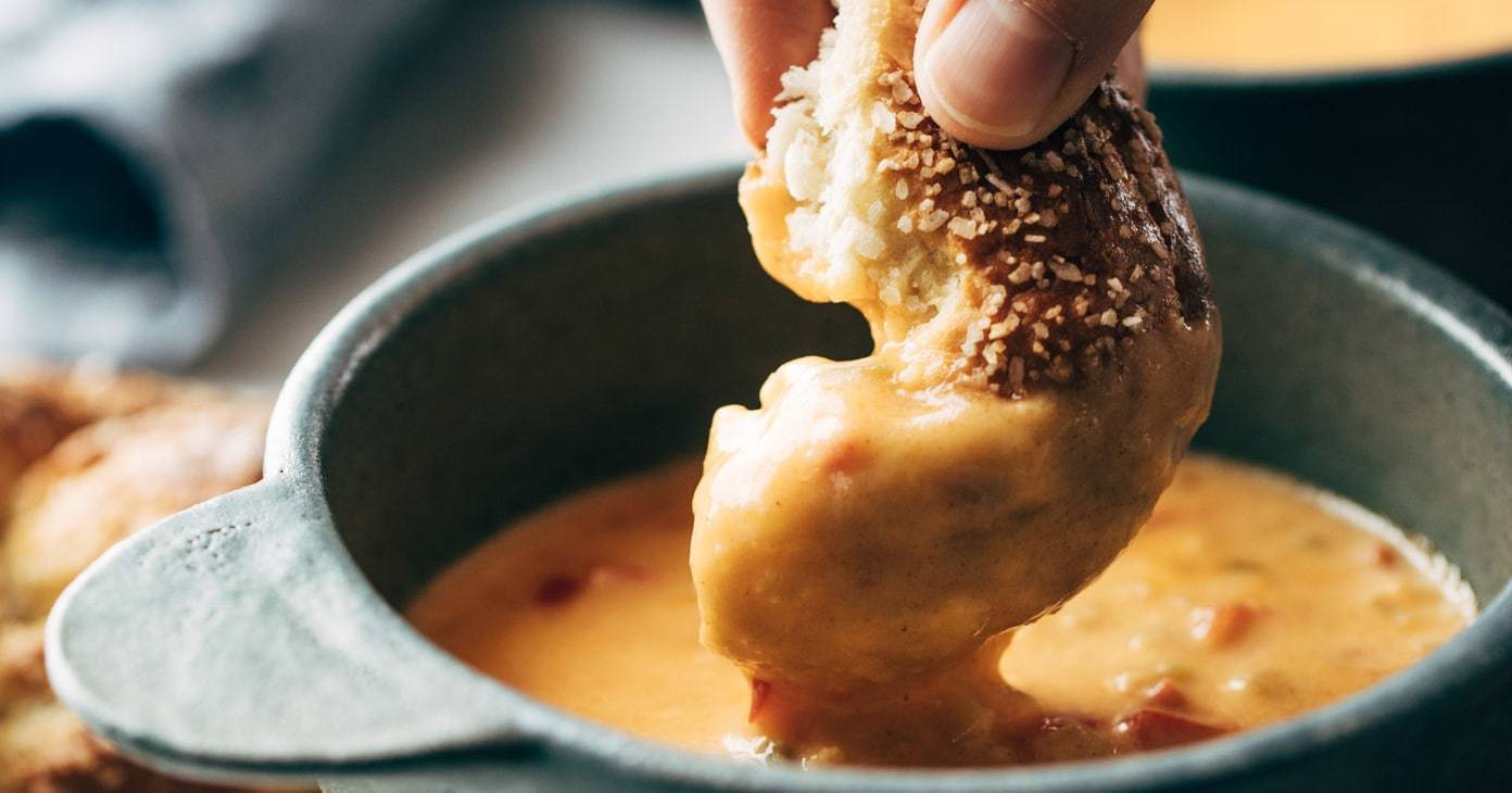 Beer-Cheese-Soup-Soft-Pretzel-Dipping-into-Bowl-Yoast