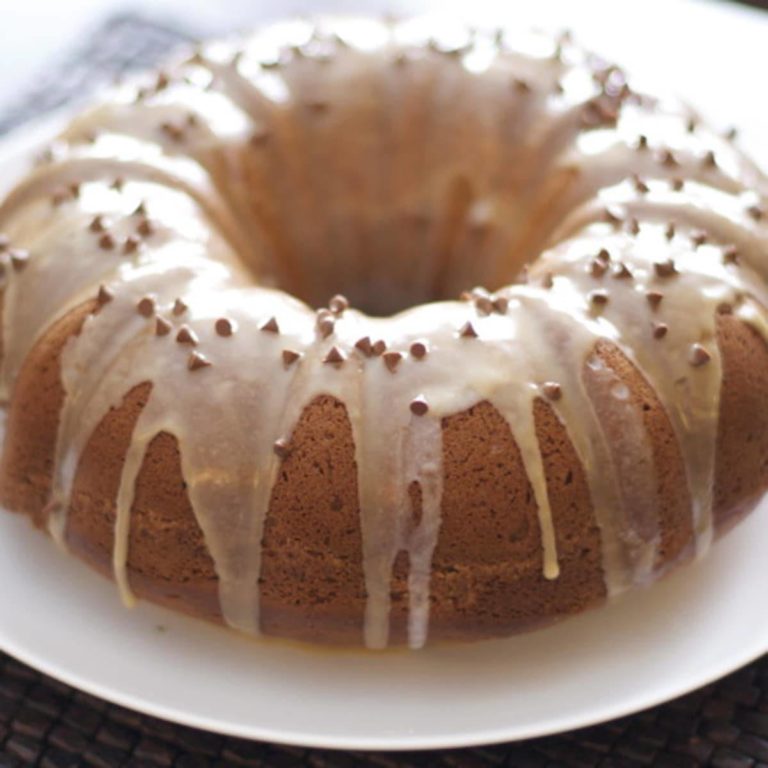 Coffee Streusel Bundt Cake Recipe - Pinch of Yum