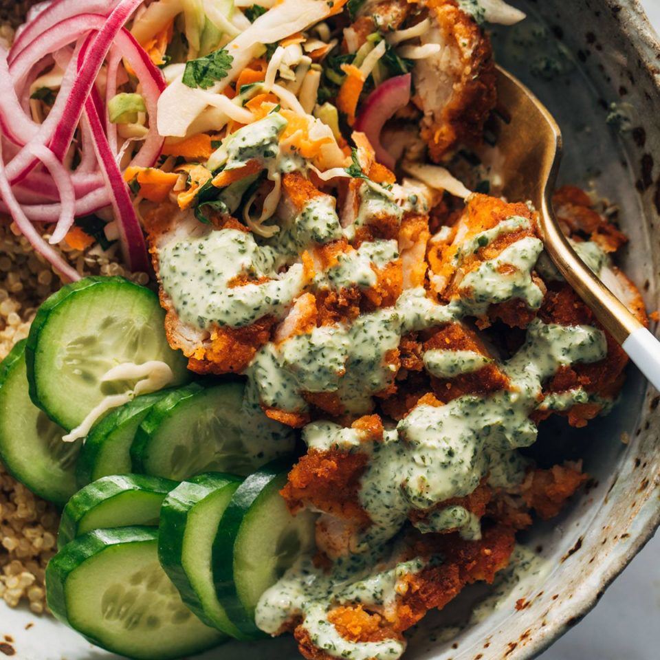 Crispy Chicken Tikka Bowls with Mint Sauce Recipe - Pinch of Yum