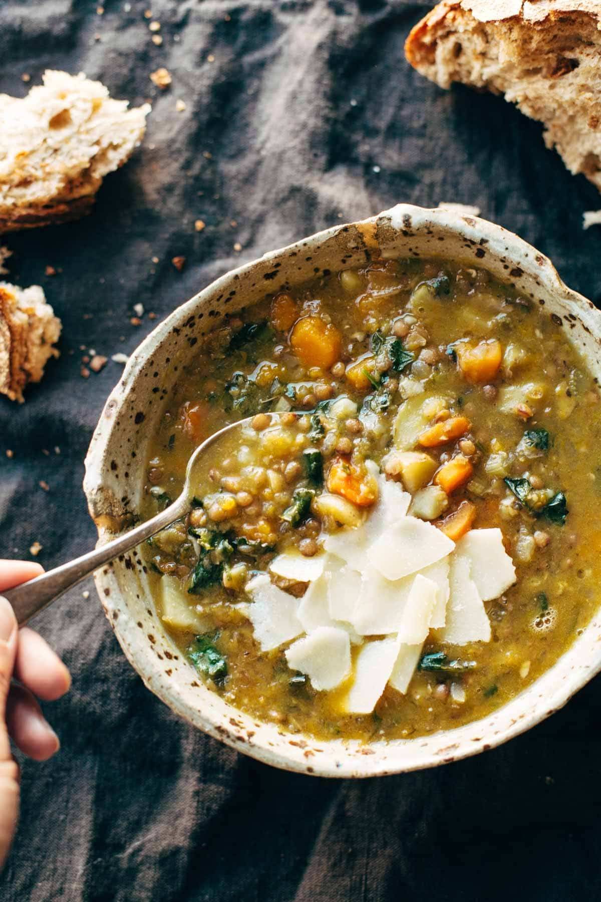 the best detox crockpot lentil soup recipe - pinch of yum