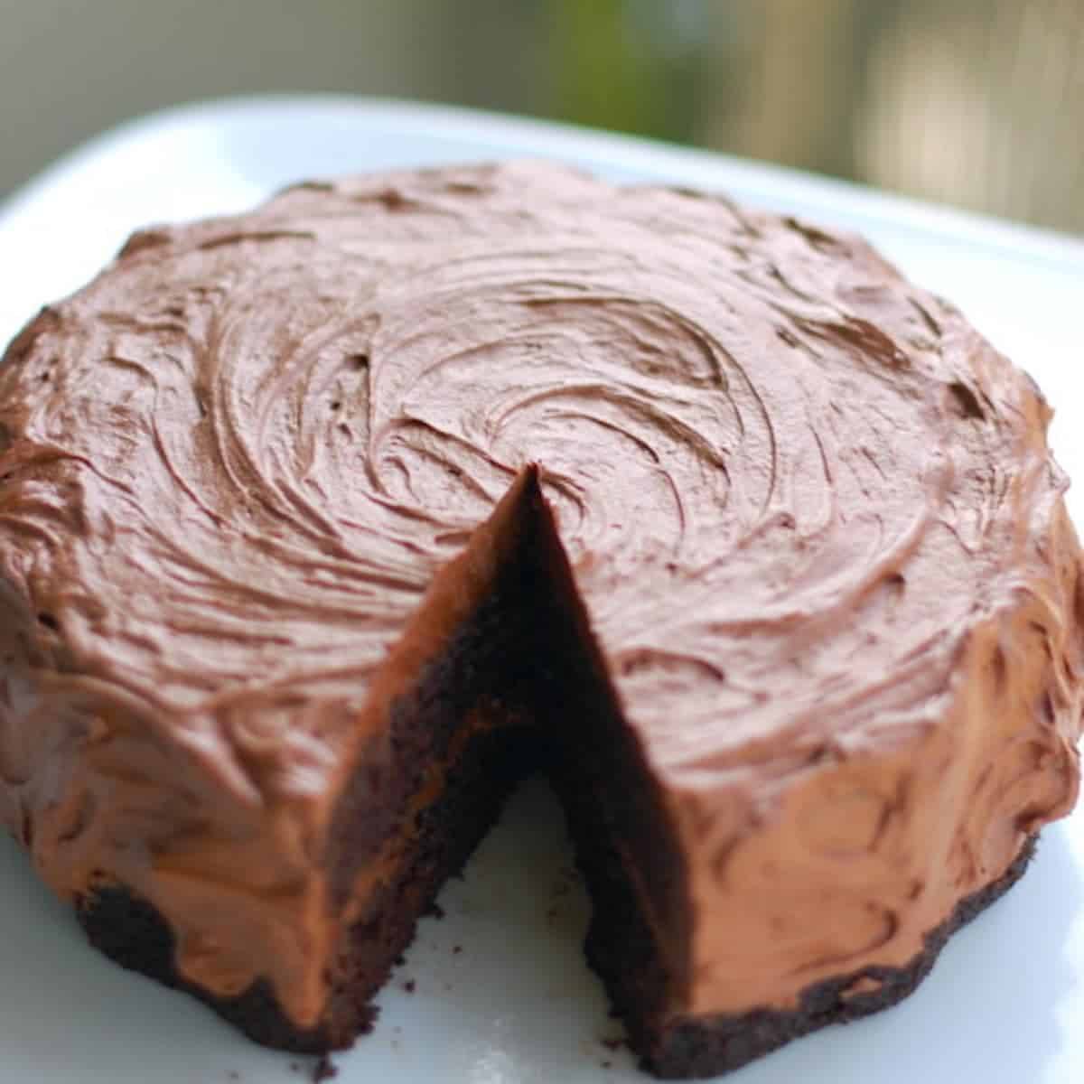 Double Chocolate Cake With Buttercream Frosting 