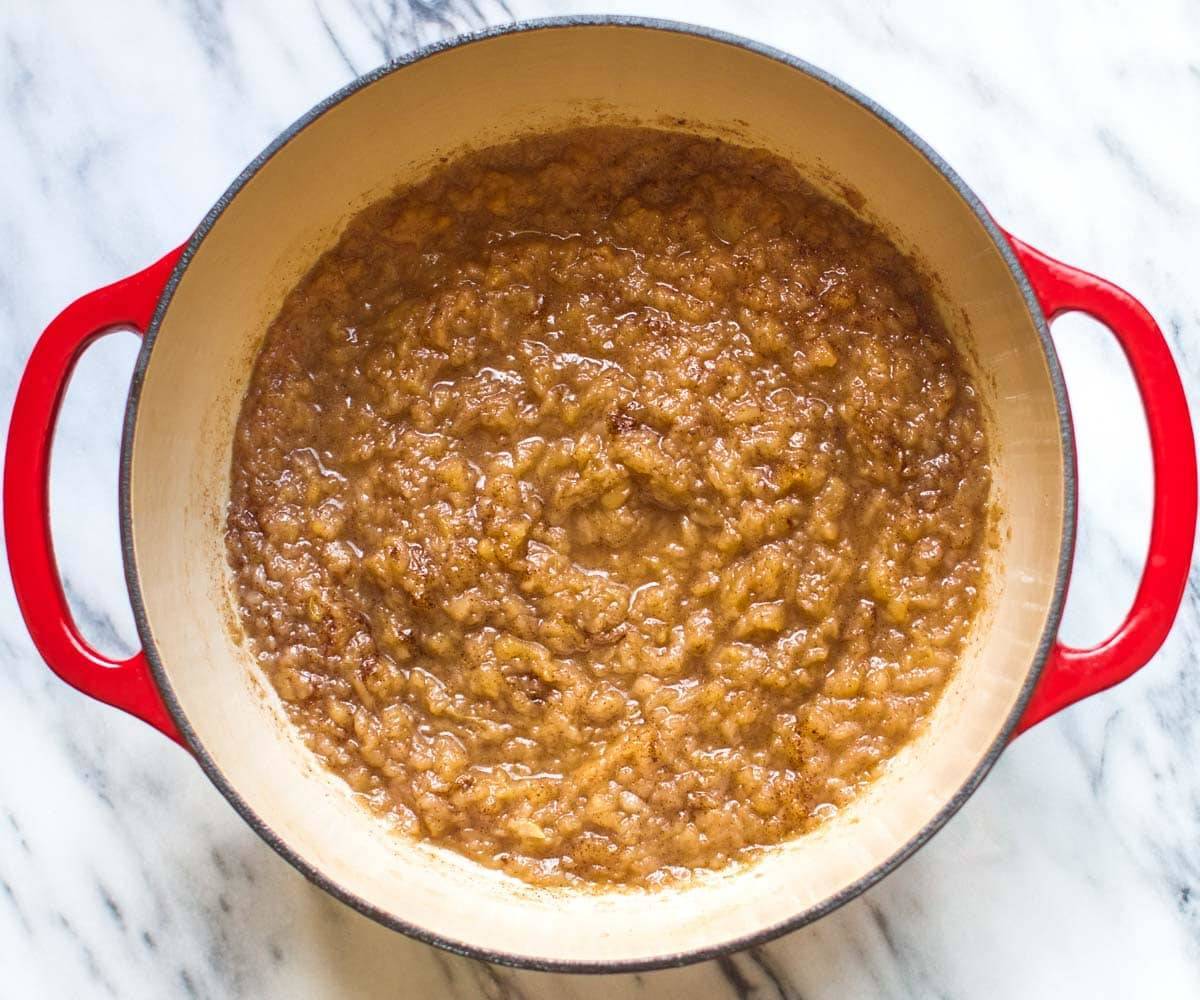 Homemade Applesauce in the Dutch Oven (and 9 other easy one-pot recipe ideas)! | pinchofyum.com