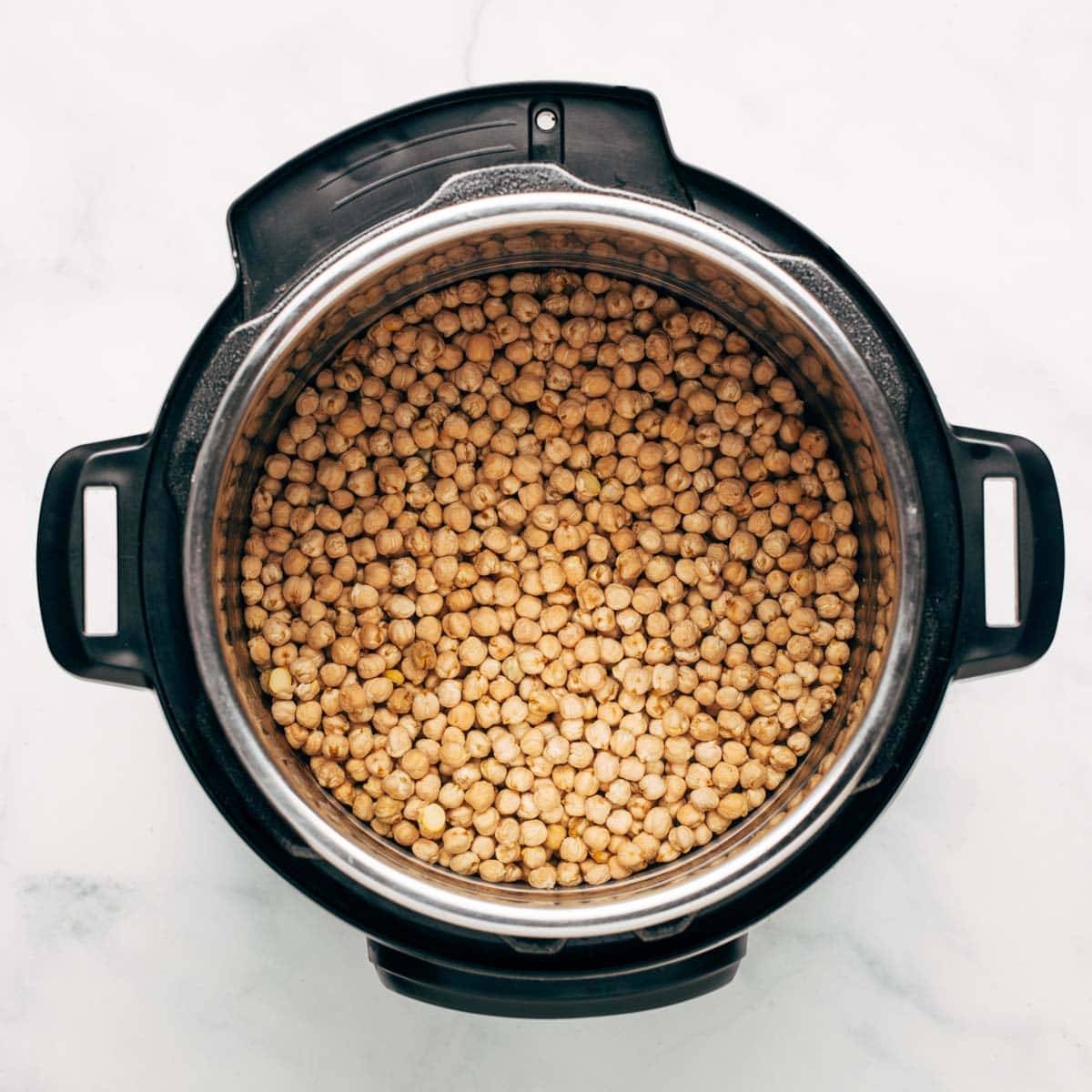 Chickpeas in the Instant Pot.