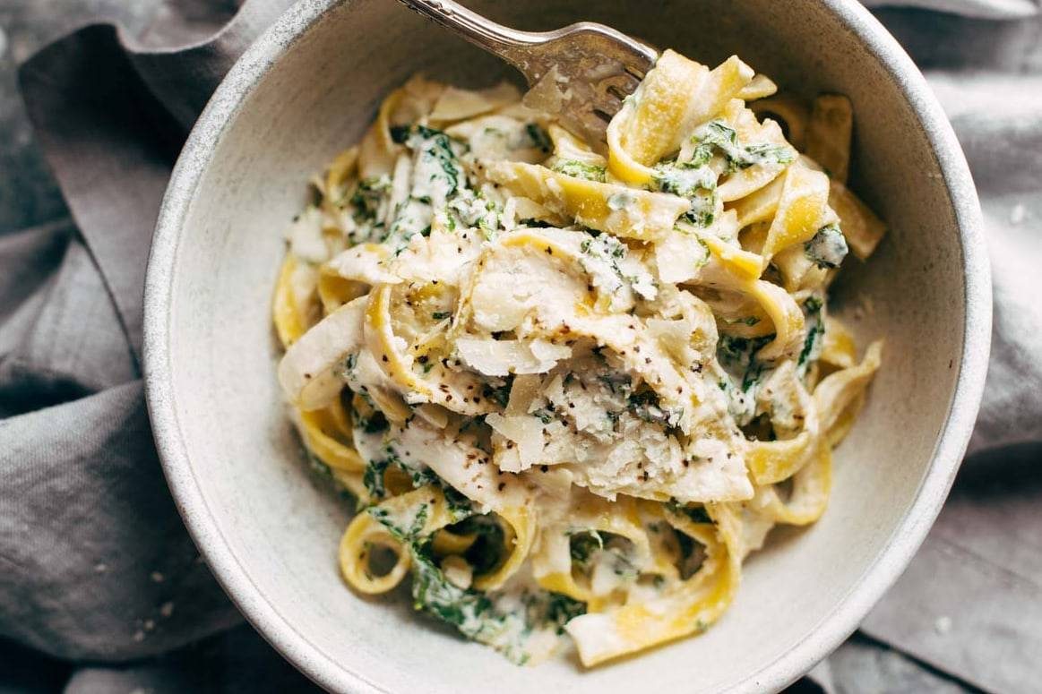 Creamy Kale Pasta | pinchofyum.com