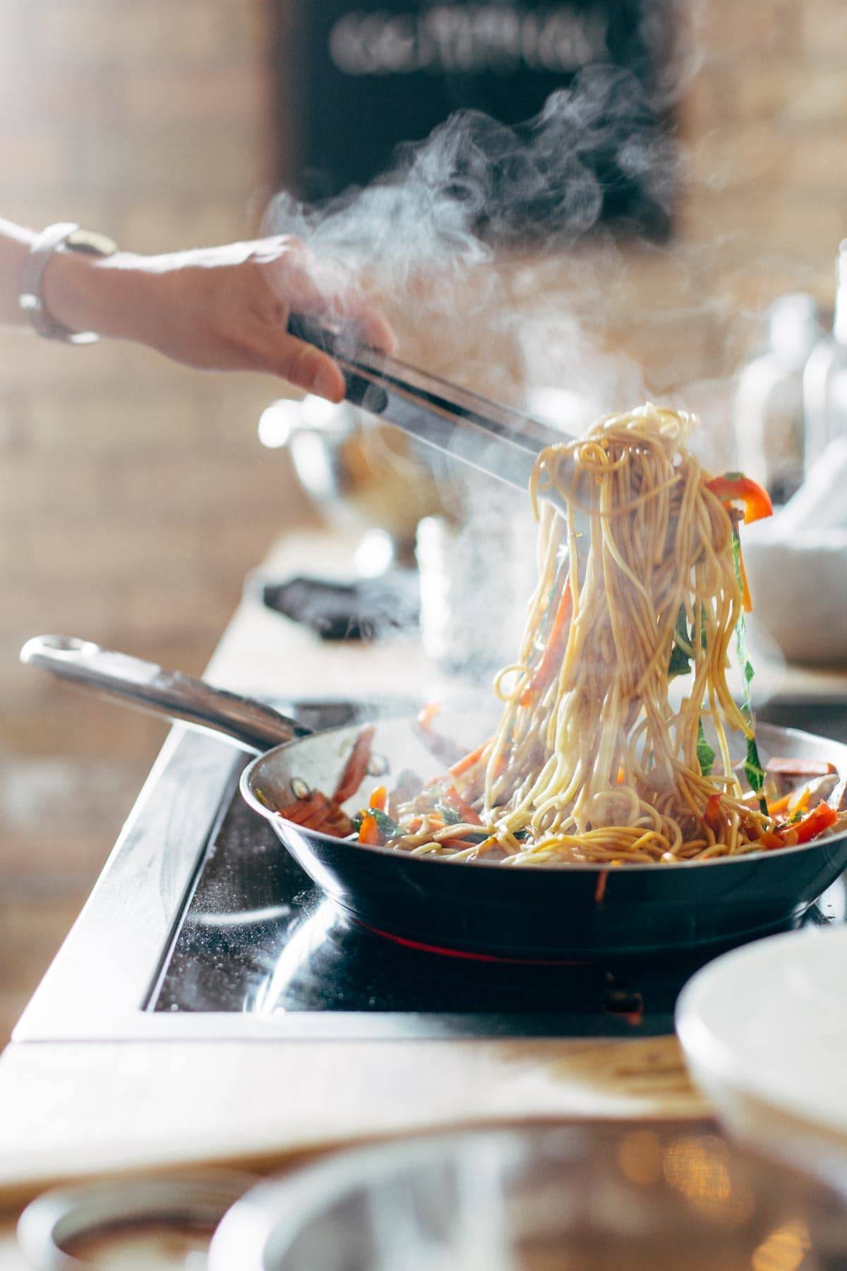 How To Make Lo Mein Noodles At Home