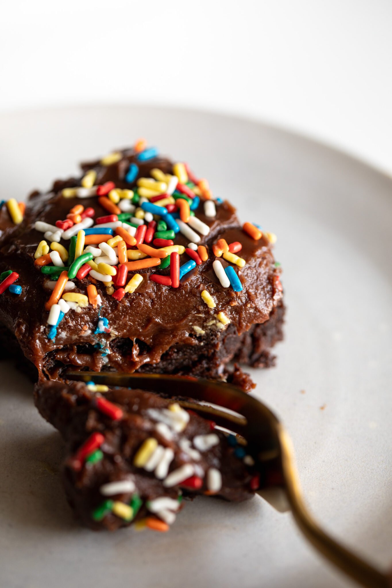 Party Brownies Recipe - Pinch of Yum