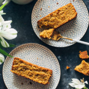 Pistachio loaf on plates.