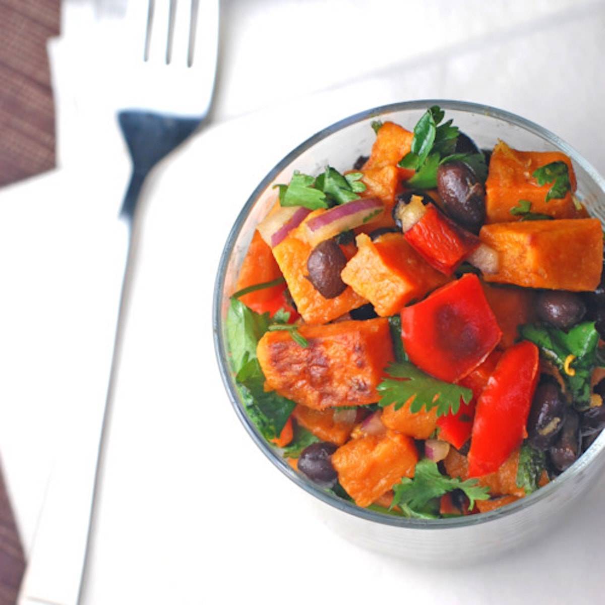 Roasted sweet potato with roasted sweet potatoes and a simple dressing.