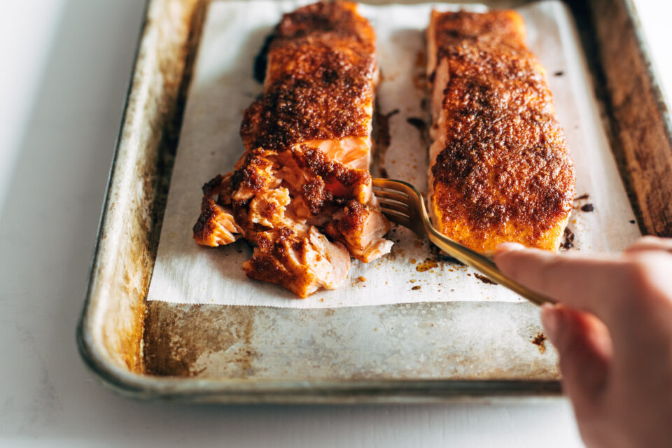 Salmon with Basil Sauce and Tomato Salad Recipe - Recipe Concepts