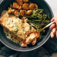 Baked Salmon with Amazing Lemon Sauce-image