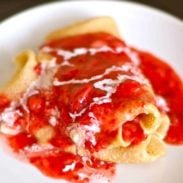 A picture of Strawberry Blinchke Crepes