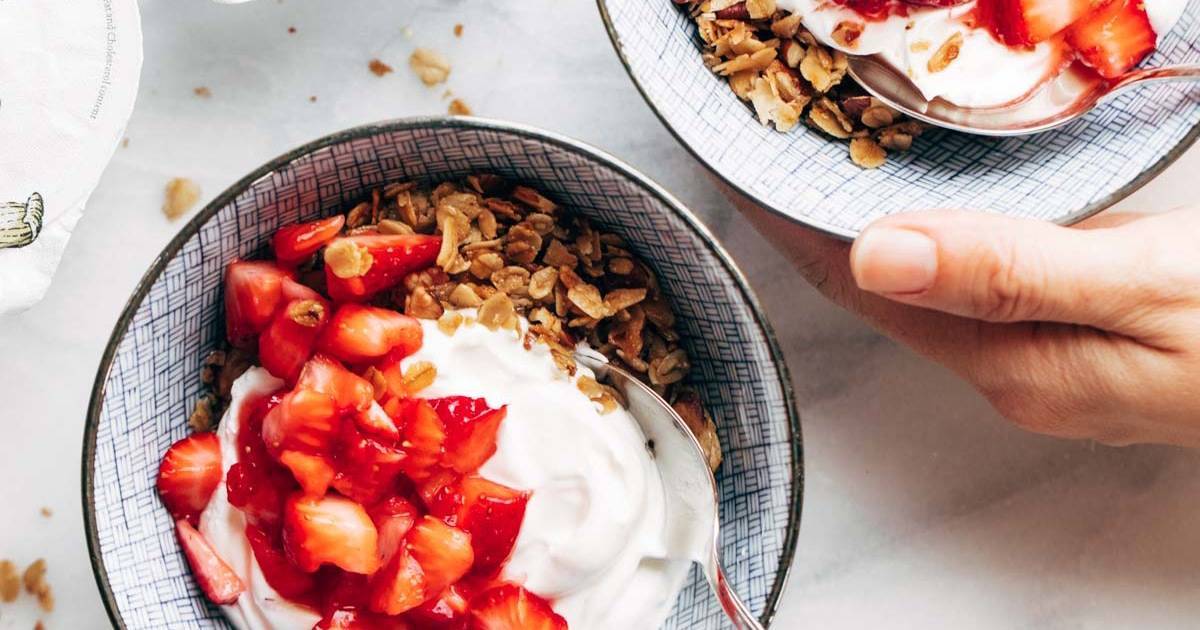 https://pinchofyum.com/wp-content/uploads/Strawberry-Shortcake-Yogurt-and-Granola-Yoast.jpg
