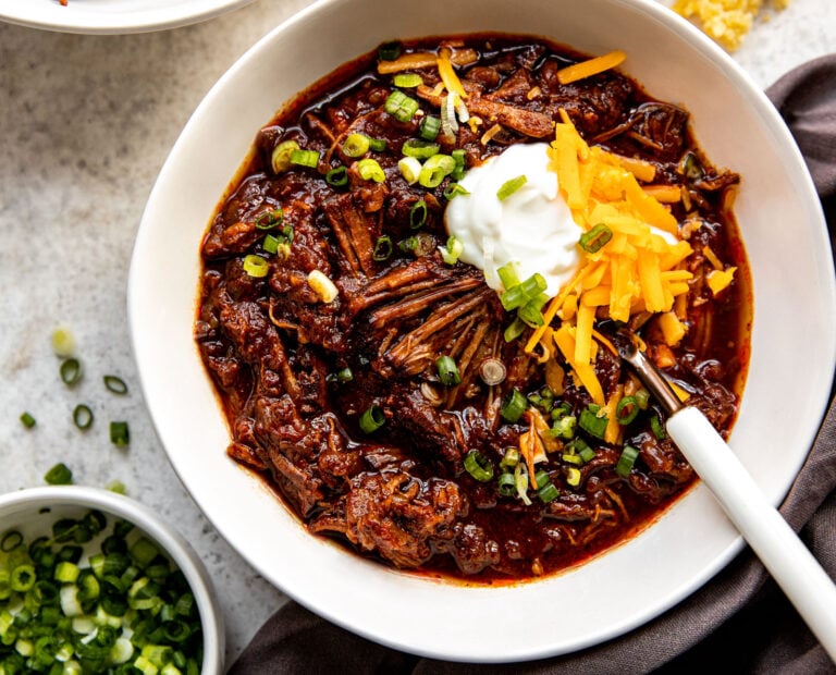 Slow Cooker Texas Style Chili Recipe Pinch Of Yum   Texas Chili 1 768x620 