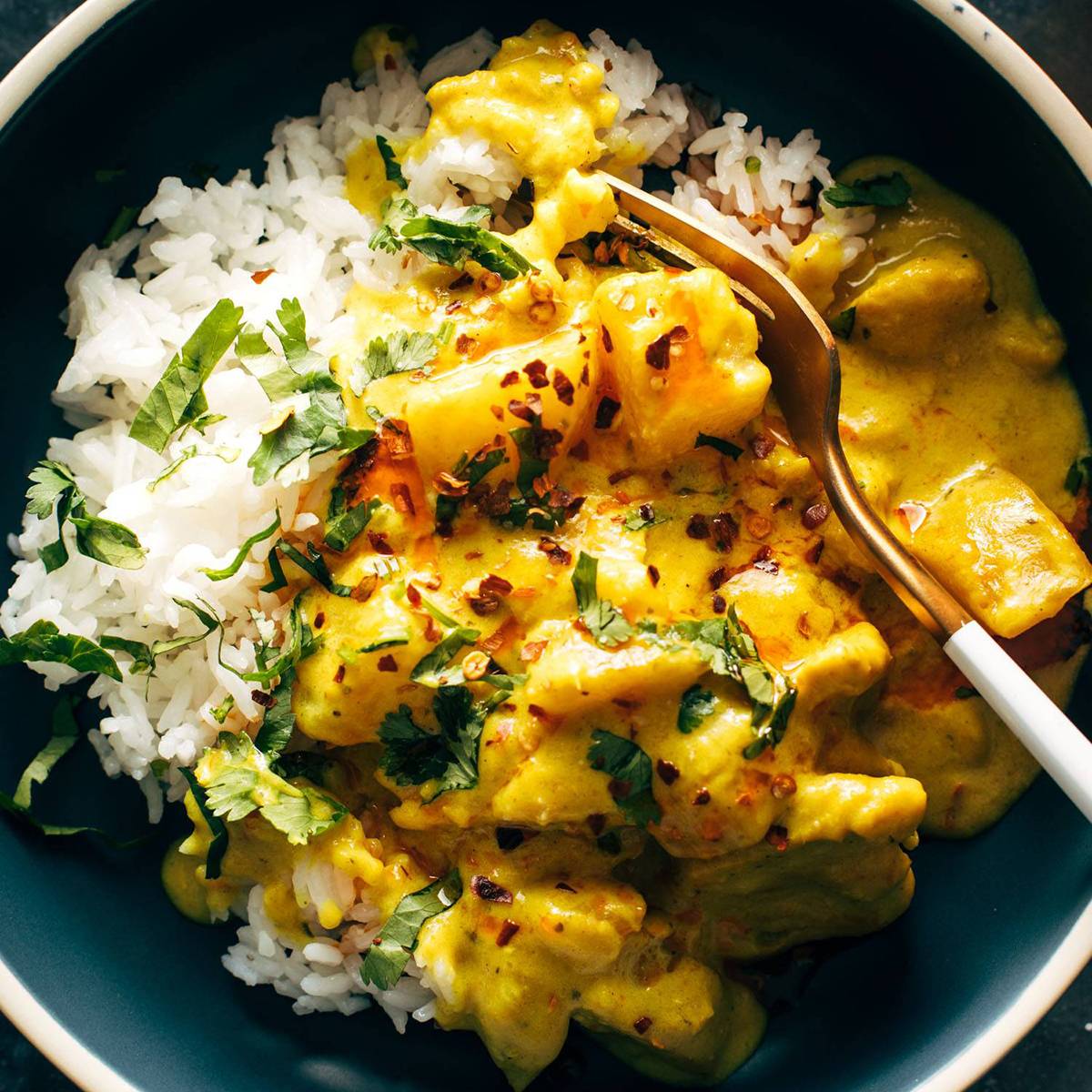 Thai Yellow Chicken Curry with Potatoes Recipe - Pinch of Yum