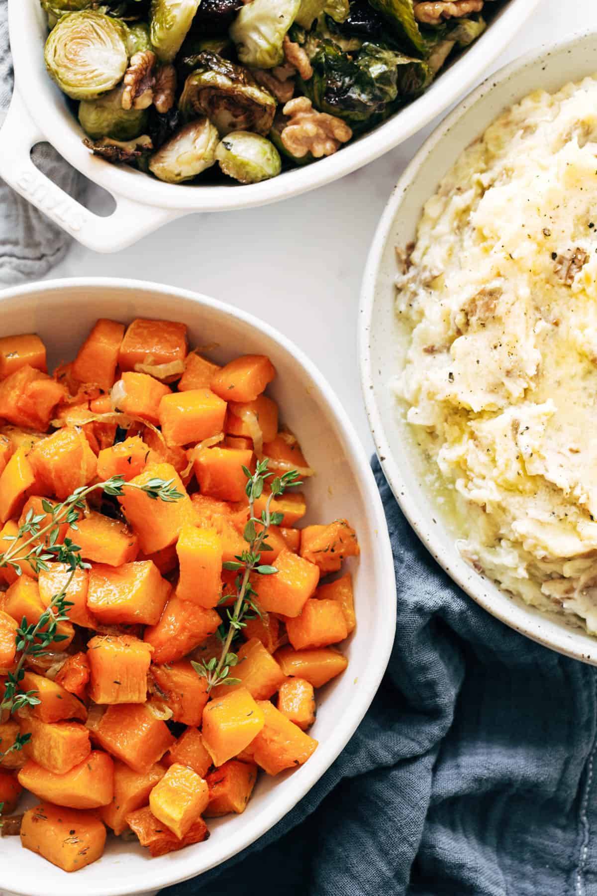 Thanksgiving sides in bowls.