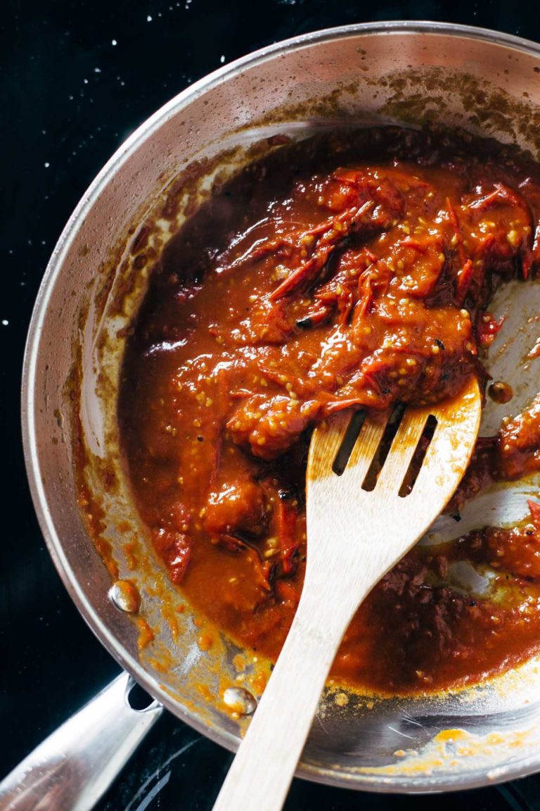 Basic Garlic Butter Tomato Sauce Recipe Pinch of Yum