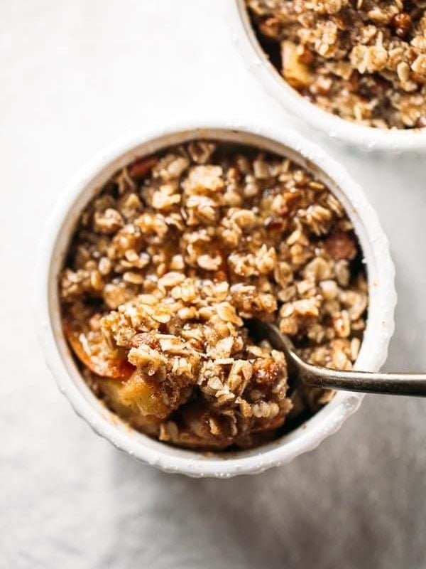 Five Minute Single Serving Apple Crisp - topped with a YUMMY healthy coconut oil, pecan, and oat crumble.