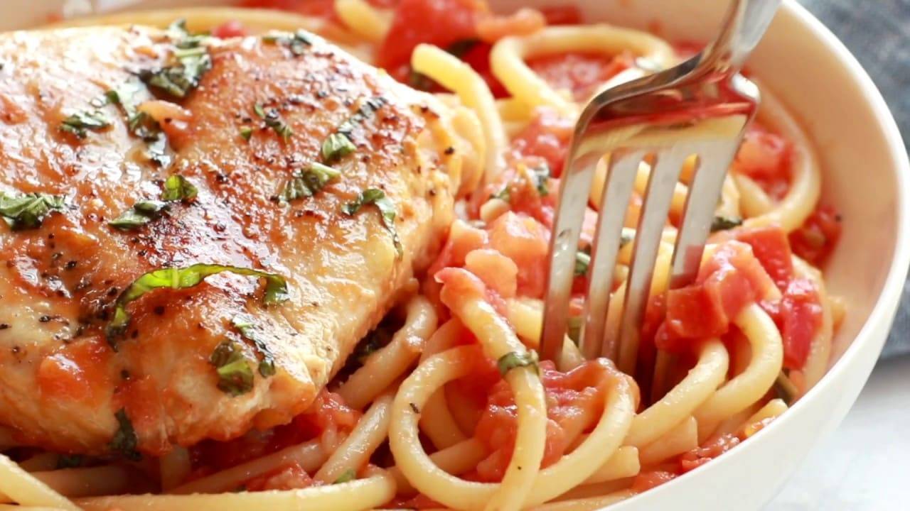 Garlic Basil Chicken With Tomato Butter Sauce Recipe - Pinch Of Yum