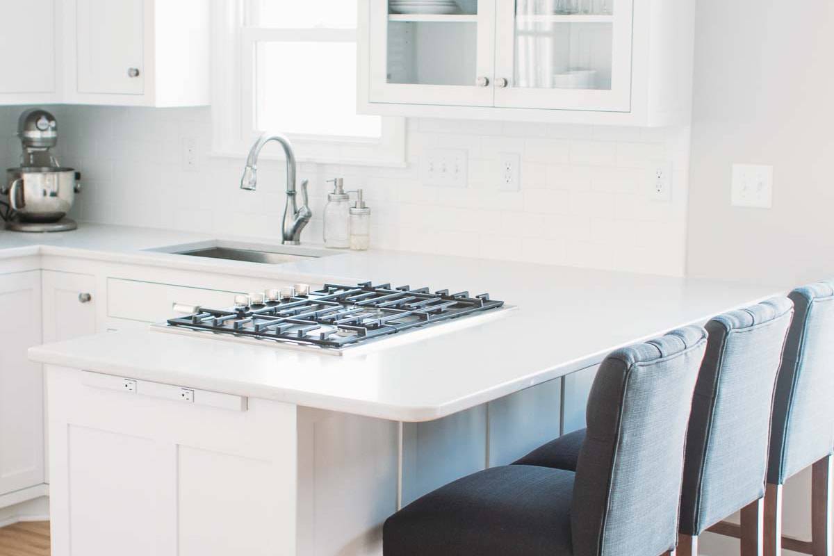 Kitchen island with stools.